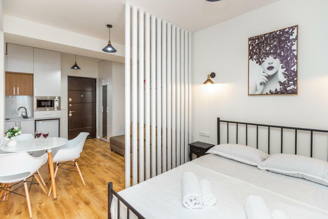 Twins Tower Apartment Tbilisi Exterior photo
